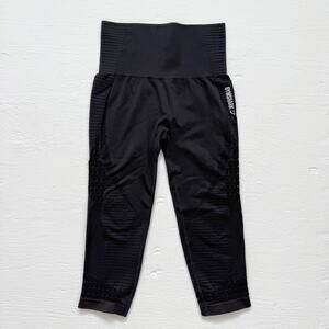 Gymshark Black Cropped Leggings Cutout Detail, Size S/M